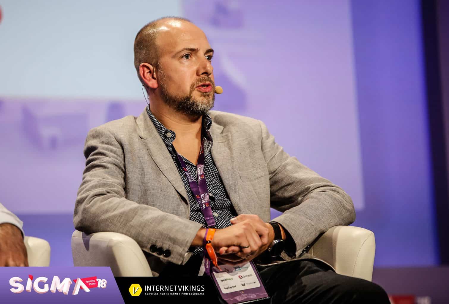 «Si tienes un programa de afiliados con buenos números en términos de KPIs, en teoría, los gerentes de afiliados lo tienen más fácil» - John Wright